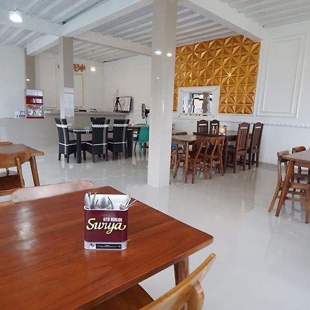 Sapu Nyapah Losmen Syariah Tanjung Setia Biha Bagian luar foto
