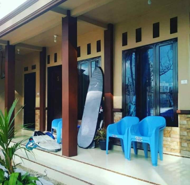 Sapu Nyapah Losmen Syariah Tanjung Setia Biha Bagian luar foto